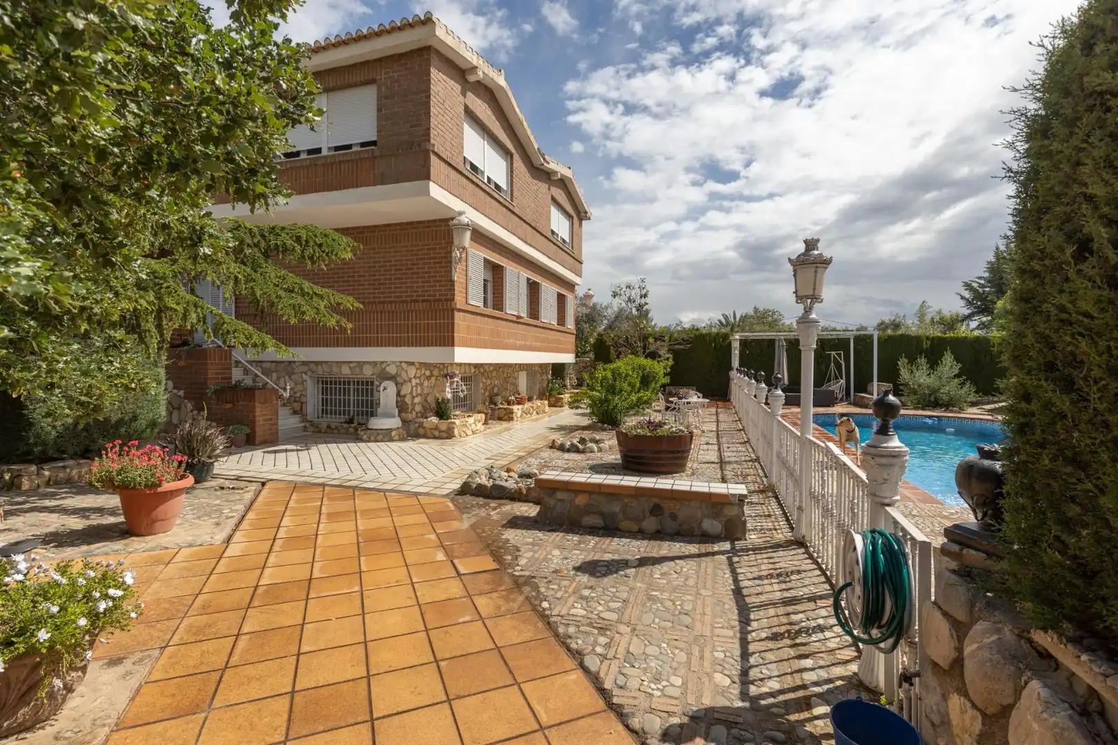 Villa mit Pool zum Verkauf in SUELO URB S-2, imagen 2