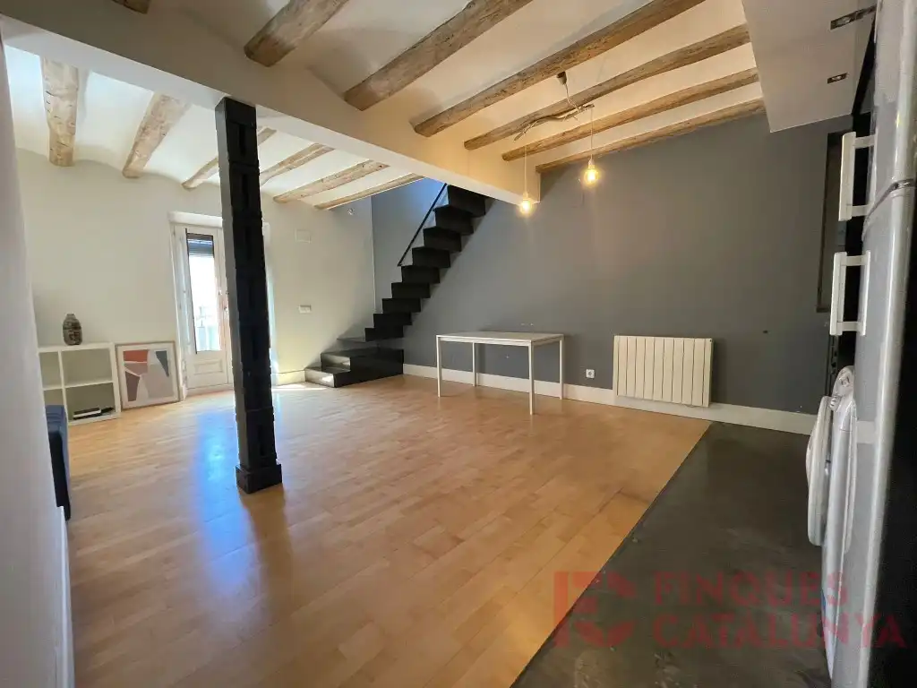 Sala d'estar de Dúplex en venda en Girona