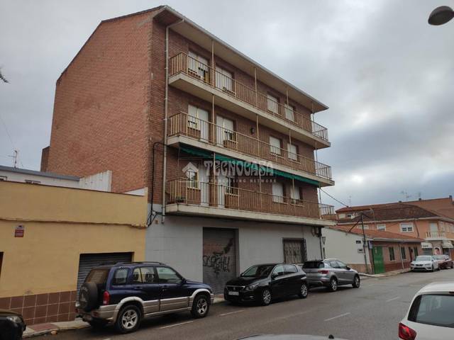 Local comercial en Alquiler en Bulevar - Plaza Castilla