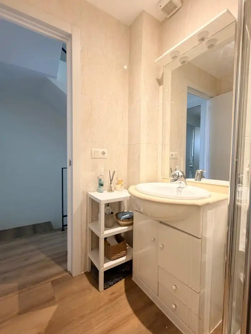 Baño de Casa adosada en venta en Cunit con Aire acondicionado, Calefacción y Jardín privado