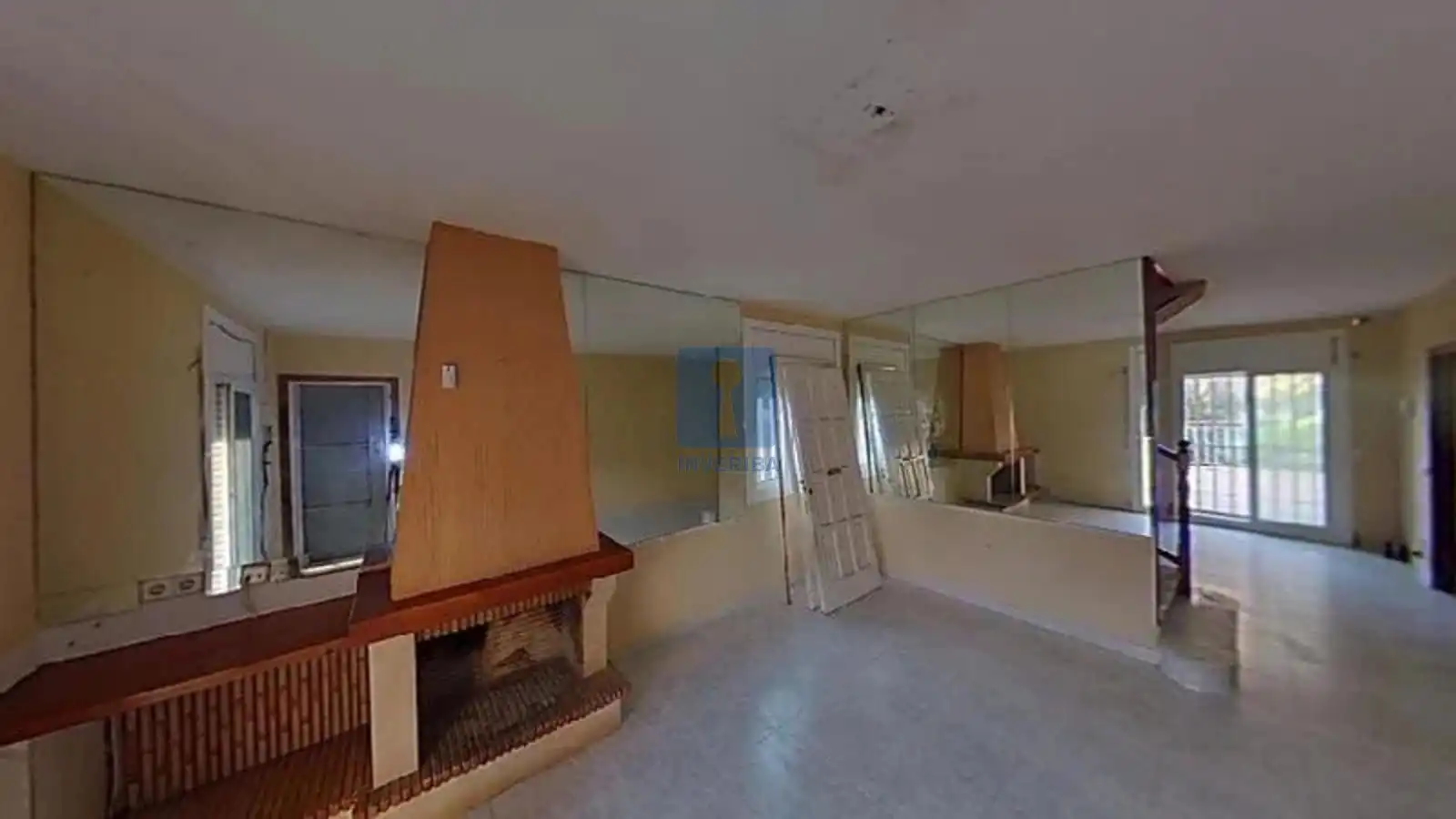 Houses for sale in Cubelles  with Air Conditioner, Heating and Terrace