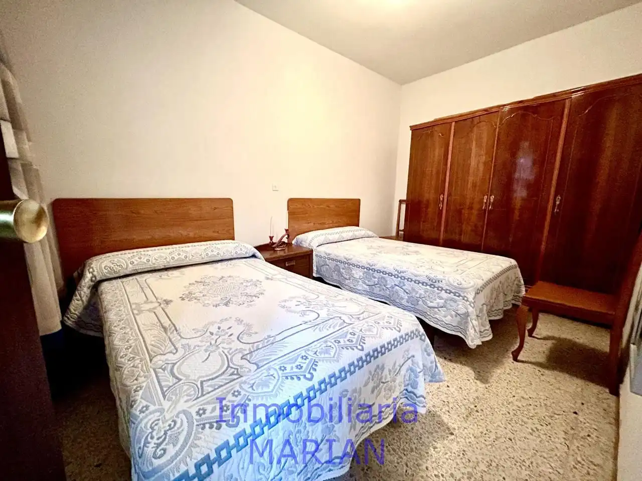 Bedroom of Houses for sale in Adrada de Haza  with Furnished