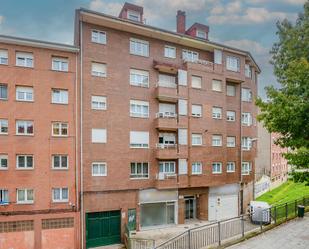 Exterior view of Flat for sale in Oviedo 