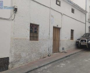 Vista exterior de Casa adosada en venda en Cárcheles amb Terrassa