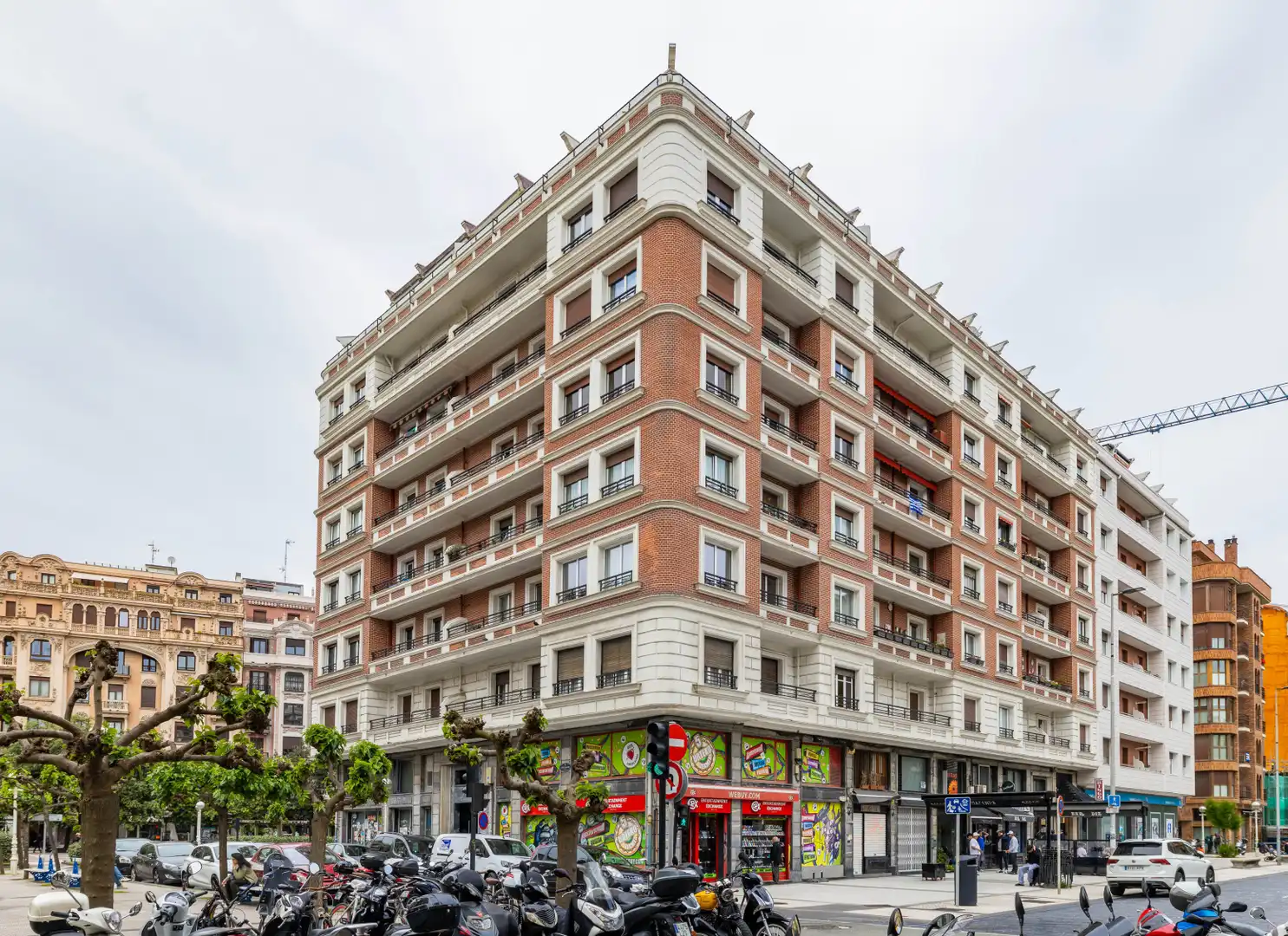 Vista exterior de Piso en venta en Donostia - San Sebastián  con Calefacción y Balcón