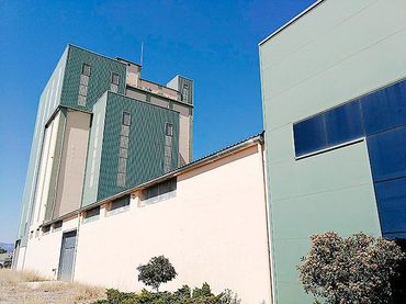 Industrial building for sale in Pol. Abeuradors
