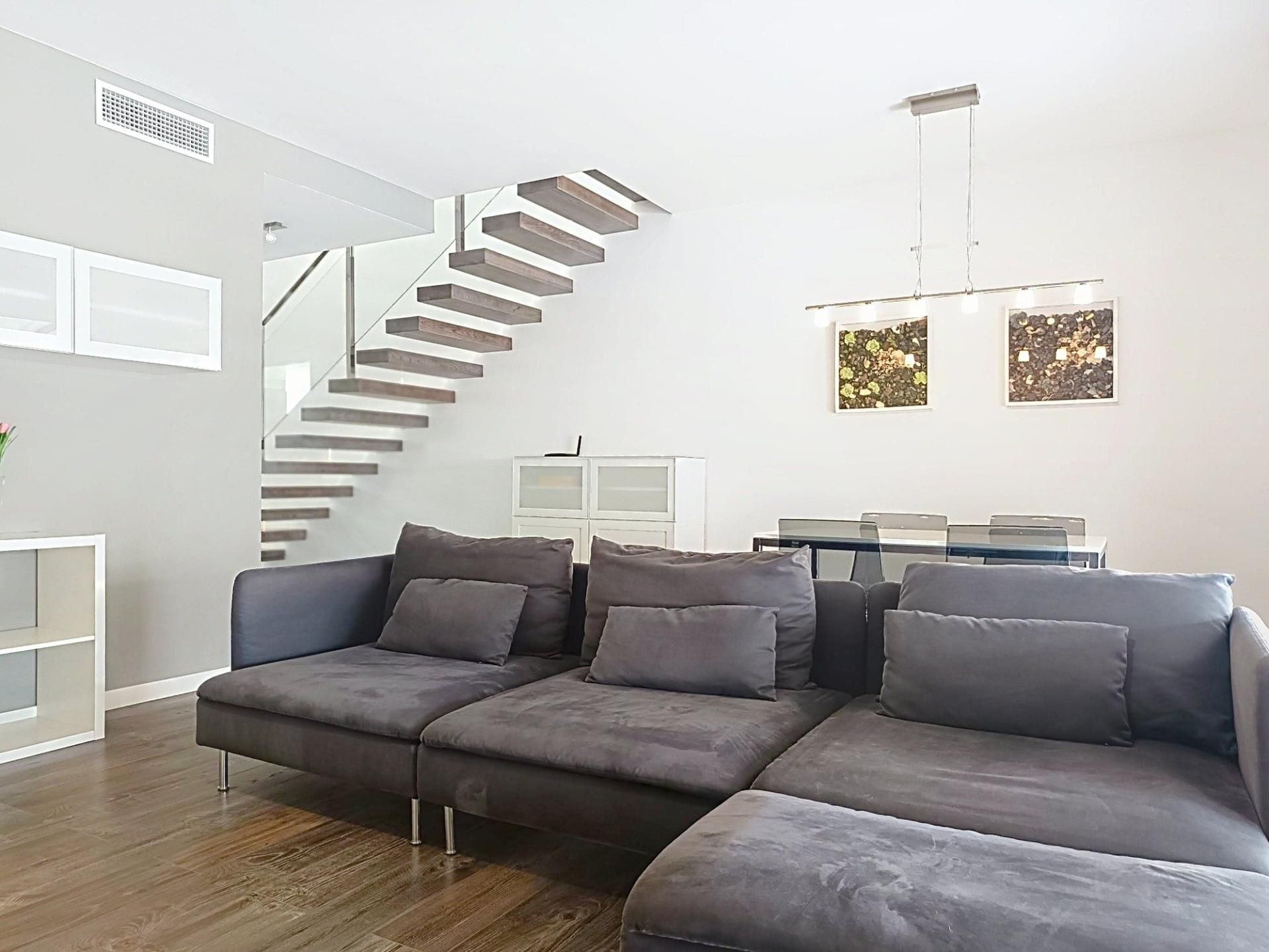 Single-family semi-detached to rent in Platja de Mont-roig
