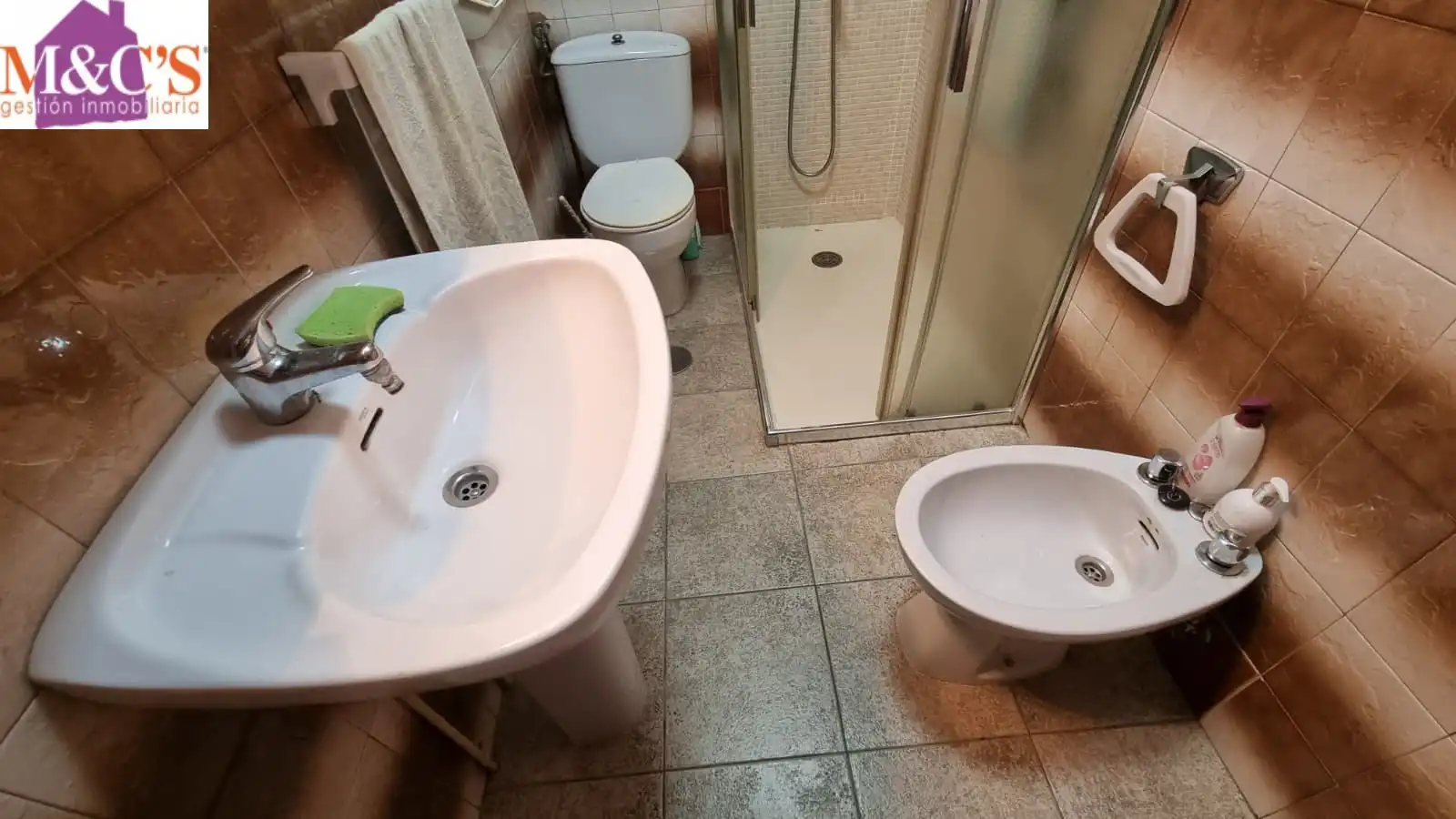 Bany de Casa o xalet en venda en Puertollano amb Aire condicionat, Terrassa i Traster