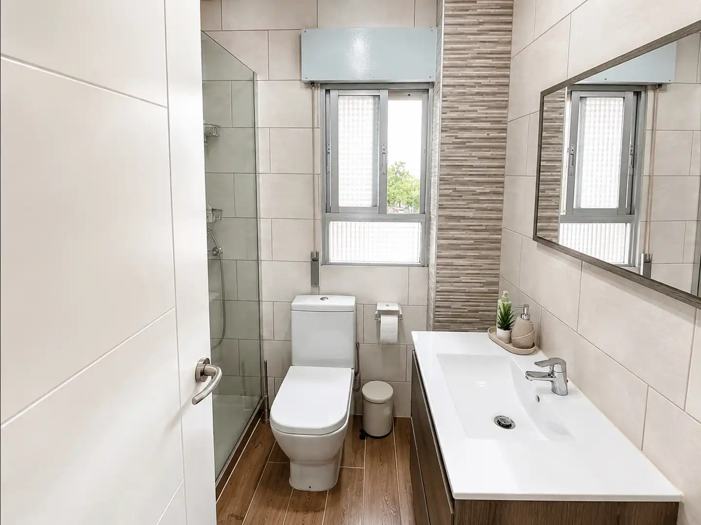 Baño de Piso en venta en Móstoles con Aire acondicionado, Calefacción y Terraza