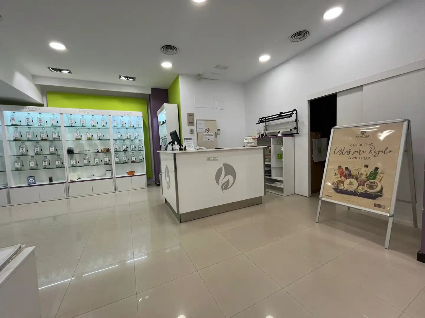 Local comercial de lloguer a Calle San Fernando, imagen 3