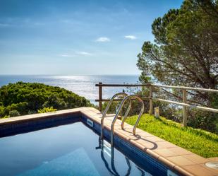 Piscina de Casa o xalet en venda en Sant Feliu de Guíxols amb Aire condicionat i Terrassa