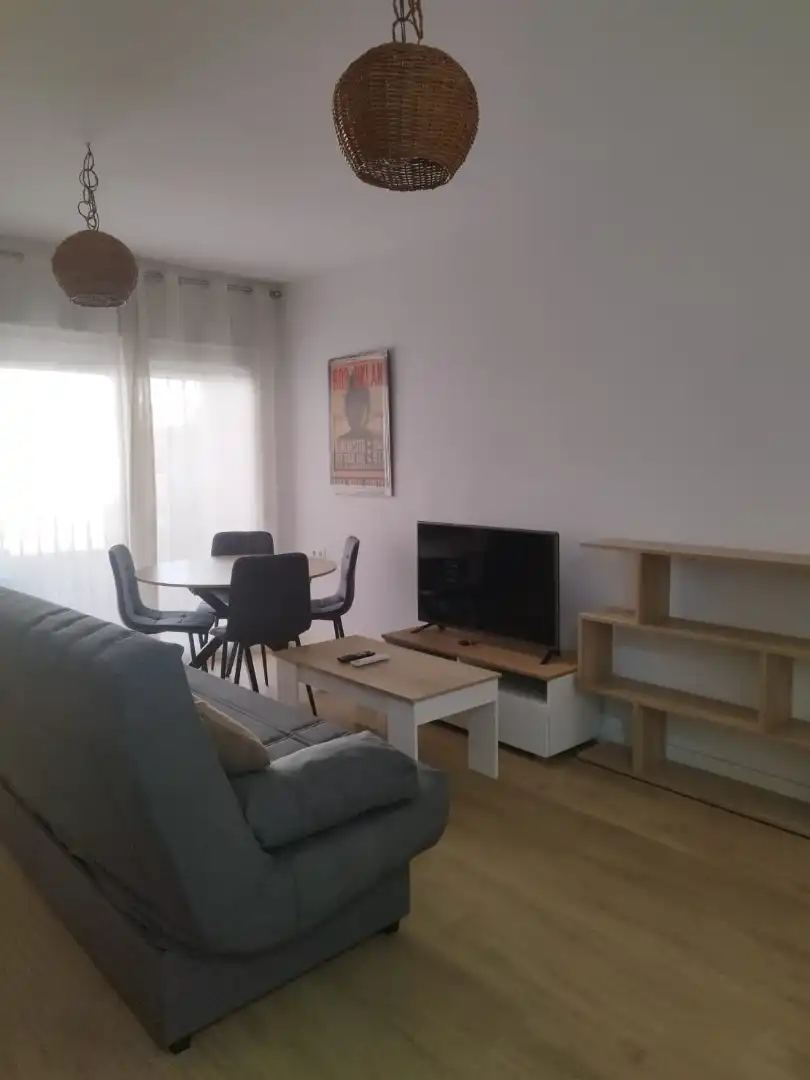 Sala de estar de Apartamento de alquiler en Lanjarón con Aire acondicionado, Calefacción y Parquet