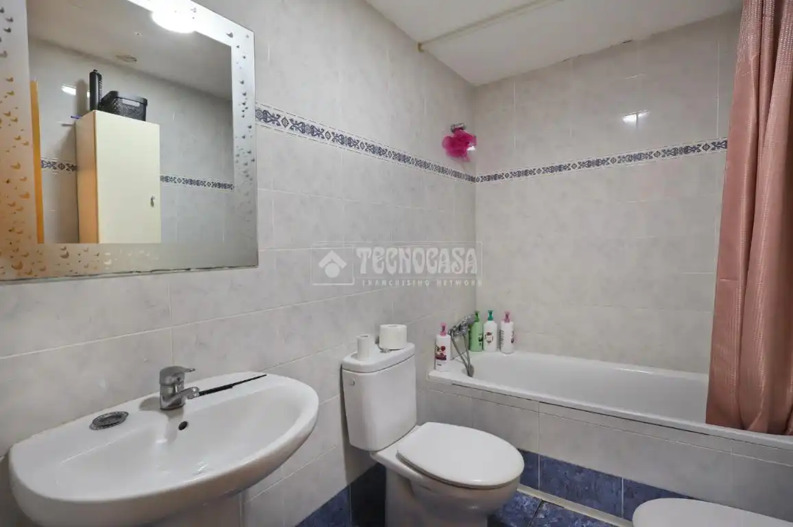 Bany de Pis en venda en Sagunto / Sagunt