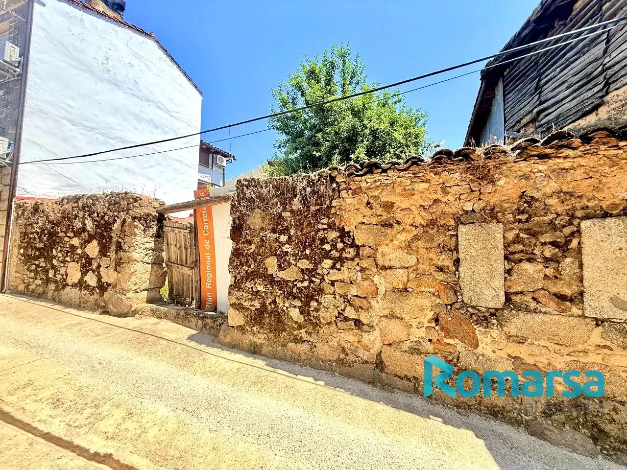 Residential zum Verkauf in Poyales del Hoyo