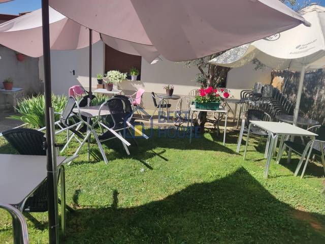 Edificio en Alquiler en Santas Martas