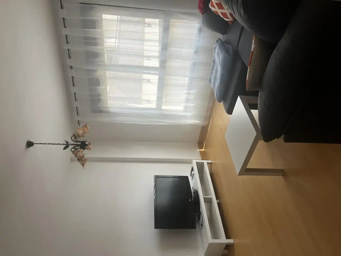 Sala d'estar de Pis en venda en Ogíjares amb Aire condicionat, Jardí privat i Parquet