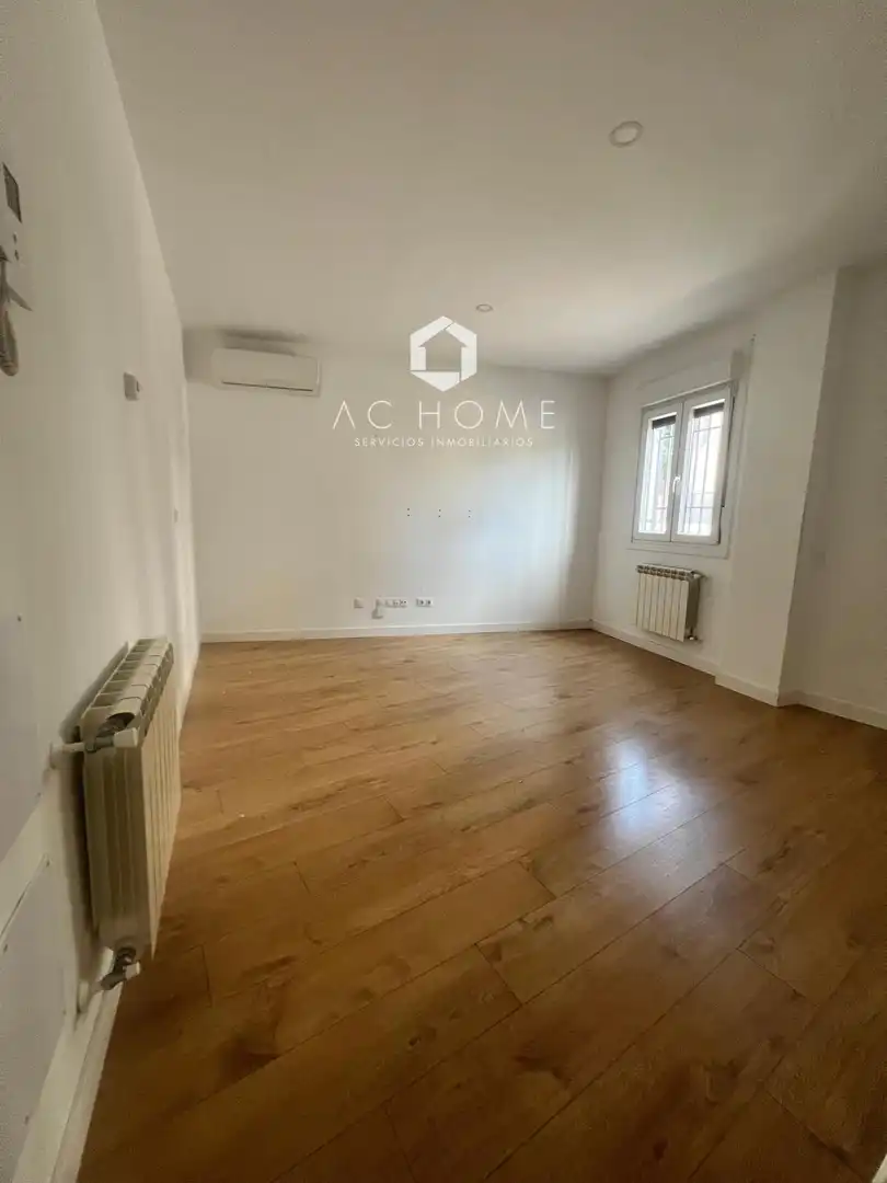 Habitación de Piso de alquiler en Campo Real con Aire acondicionado, Calefacción y Piscina