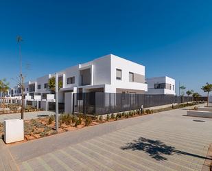 Vista exterior de Casa o xalet en venda en  Sevilla Capital amb Terrassa