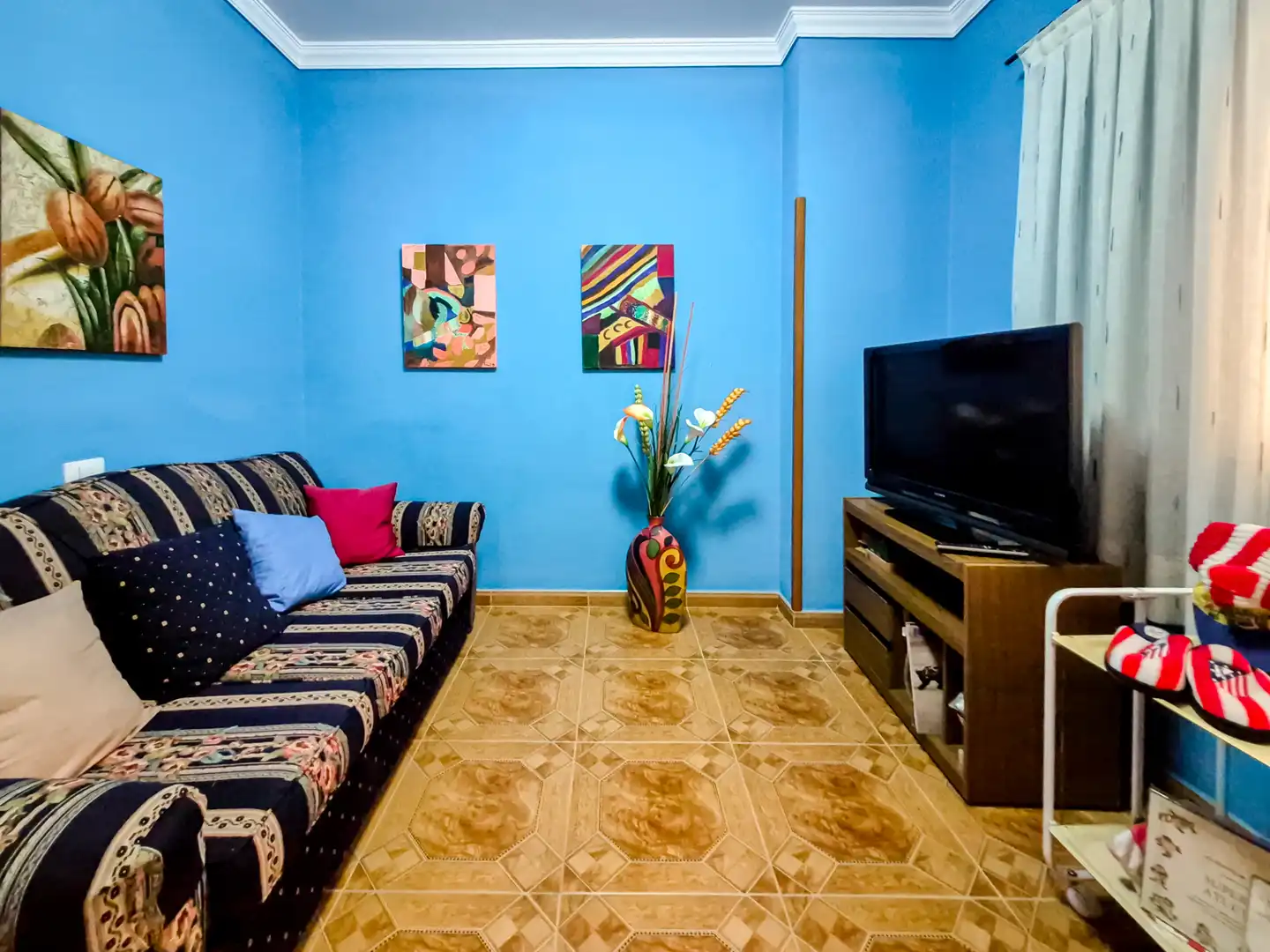 Sala d'estar de Casa adosada en venda en Las Palmas de Gran Canaria amb Terrassa, Traster i Balcó