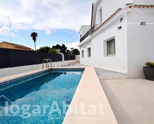 Swimming pool of House or chalet for sale in Paterna  with Air Conditioner, Heating and Private garden