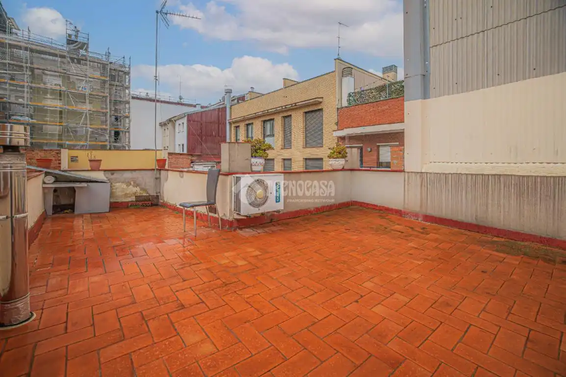 Terraza de Piso en venta en Santa Coloma de Gramenet