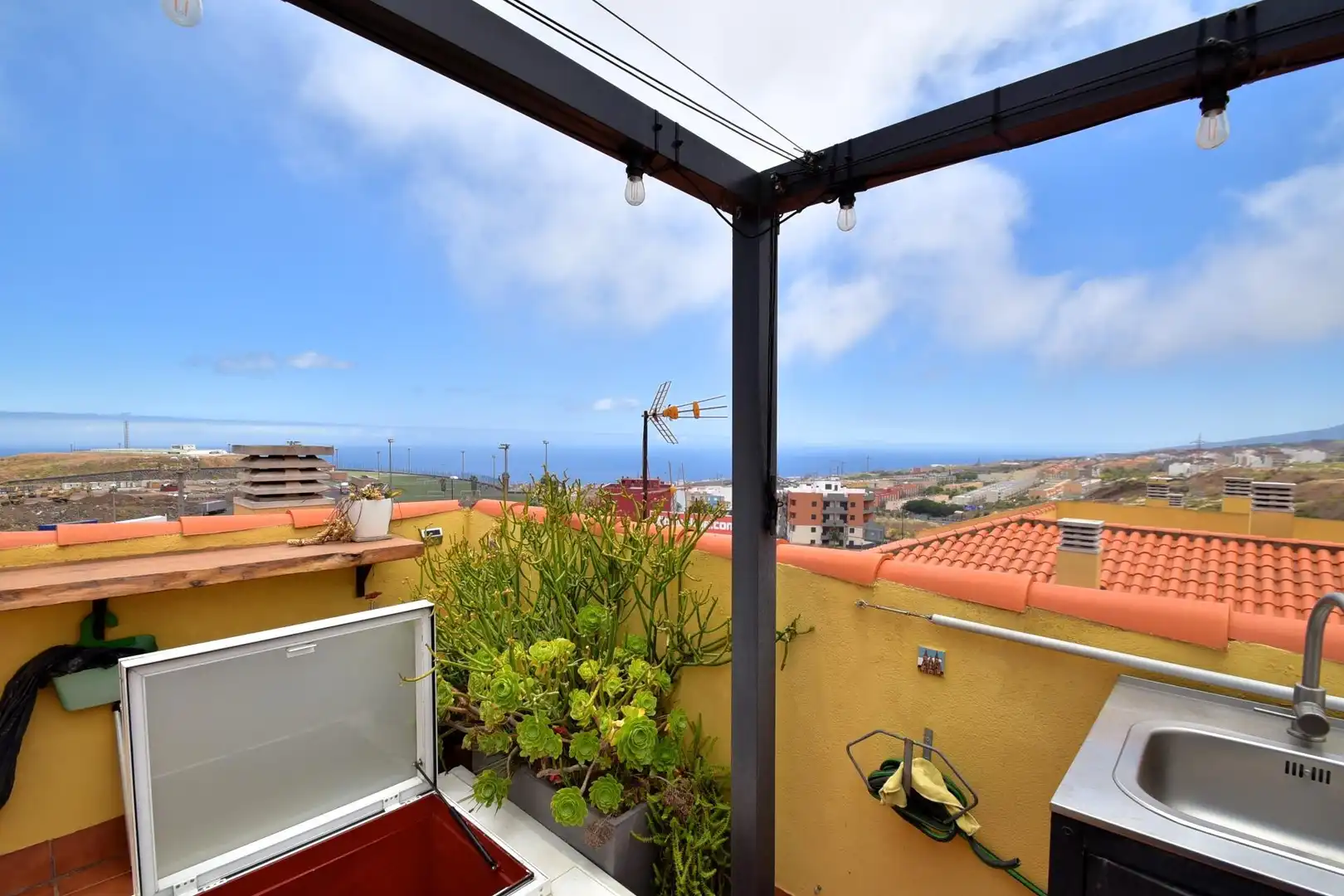 Terraza de Casa adosada de alquiler en San Cristóbal de la Laguna con Aire acondicionado, Calefacción y Jardín privado