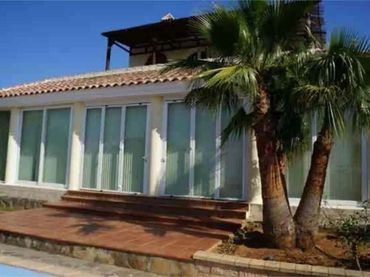 Adossat amb piscina en venda a Centro
