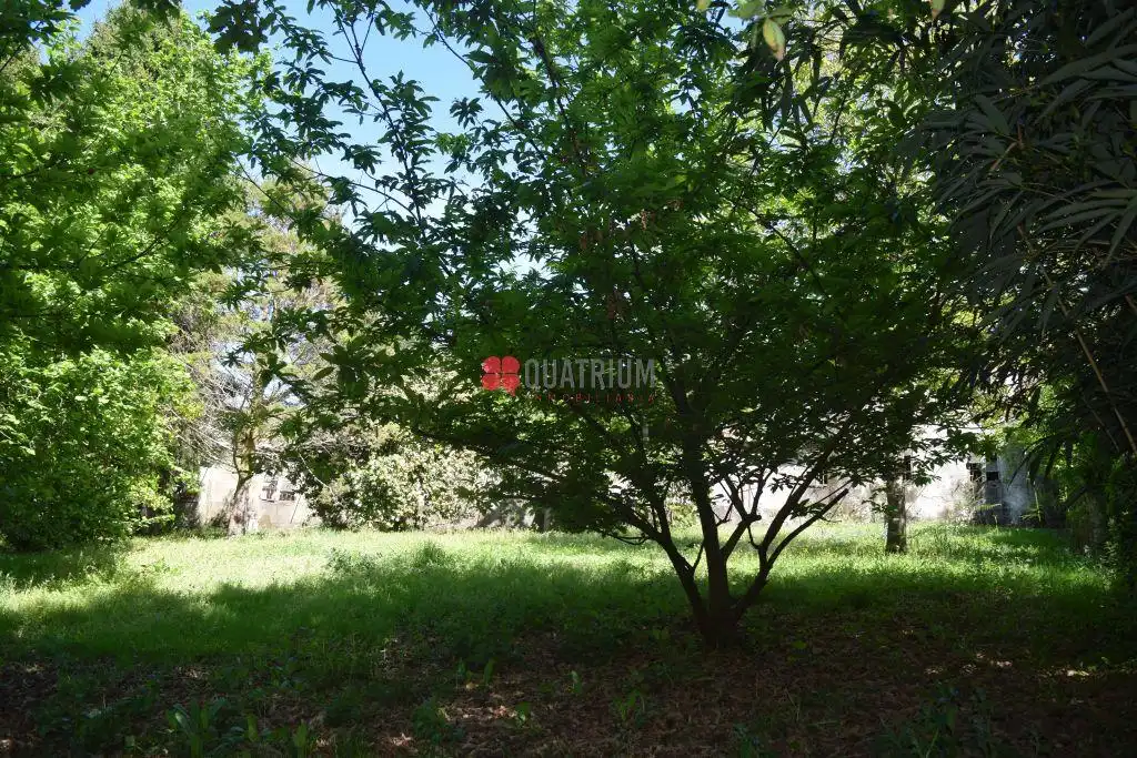 Casa o xalet en venda en Santiago de Compostela  amb Jardí privat