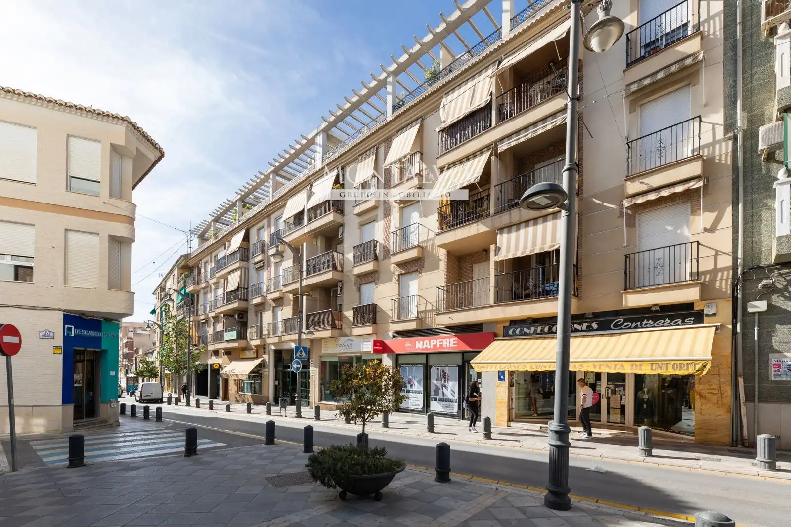 Vista exterior de Ático en venta en Atarfe con Aire acondicionado, Calefacción y Terraza