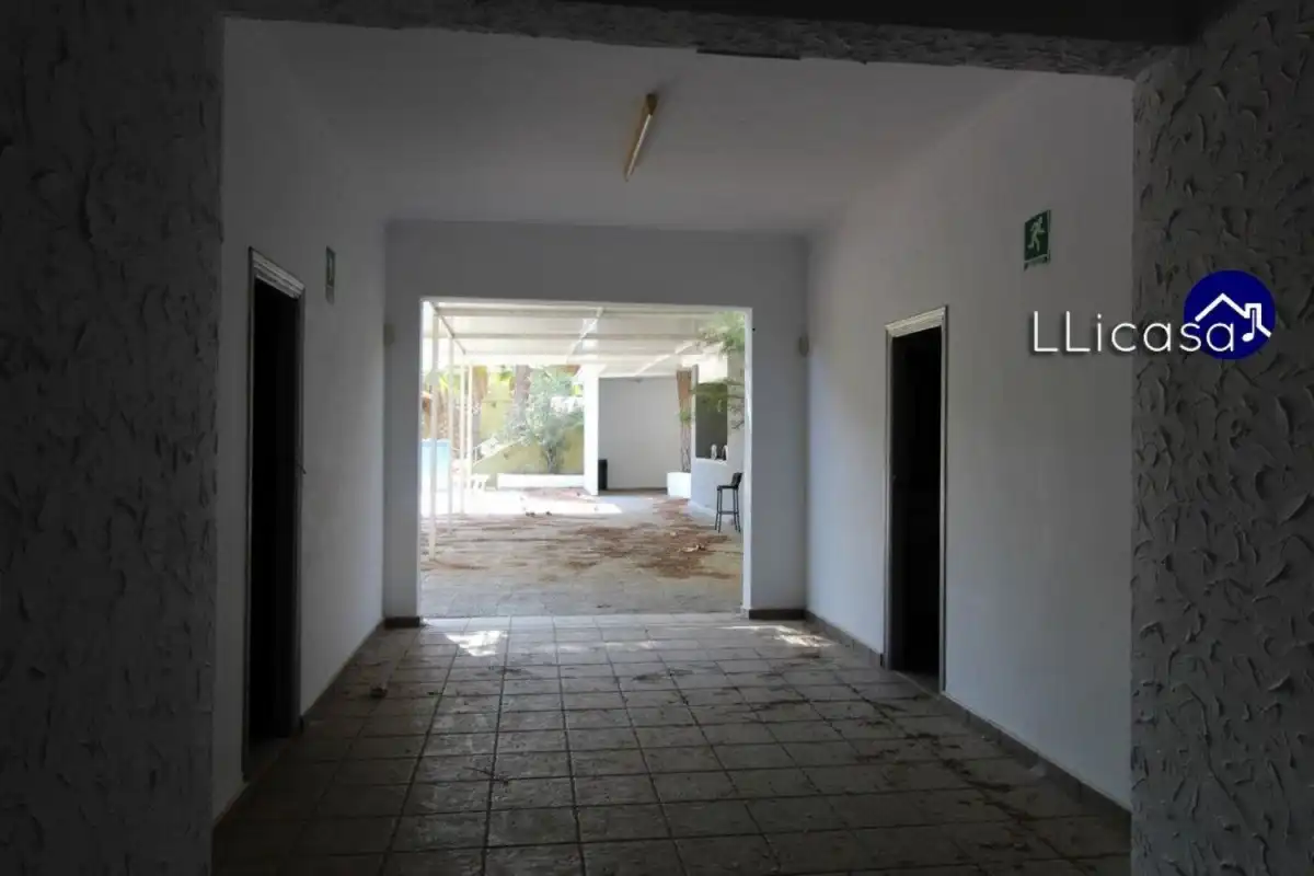 Geschaftsraum zum Verkauf in La Pobla de Vallbona mit Klimaanlage