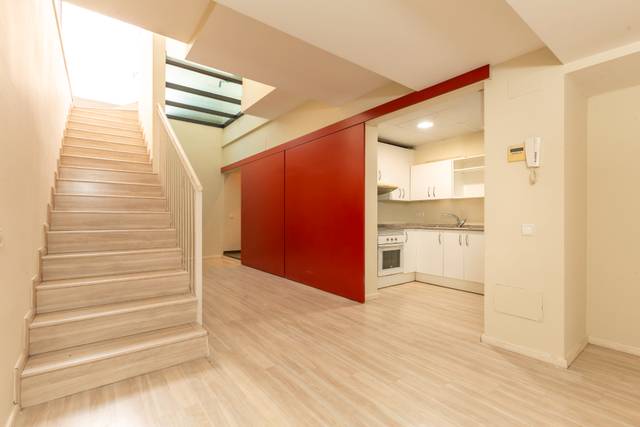 Local comercial en Venta en Carrer de Rius i Carrió en Collblanc