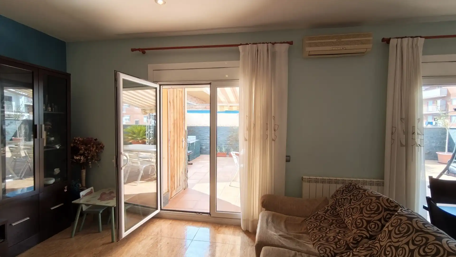 Sala de estar de Piso en venta en Sant Fruitós de Bages con Aire acondicionado, Calefacción y Terraza