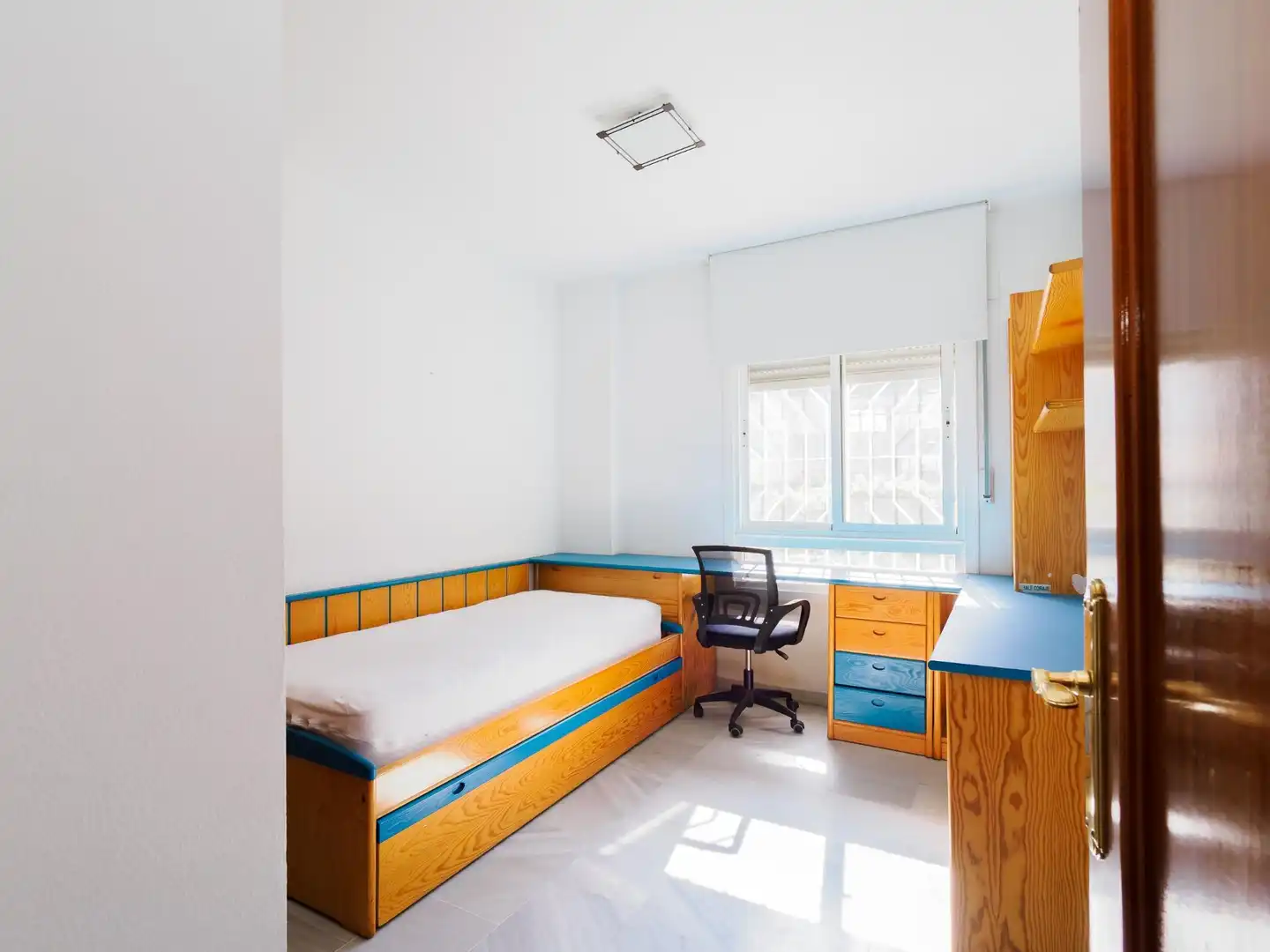Habitación de Piso en venta en Málaga con Jardín privado, Terraza y Trastero