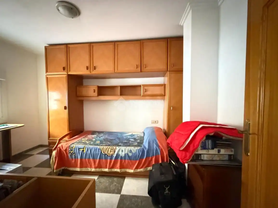 Habitación de Casa adosada en venta en Xirivella con Aire acondicionado