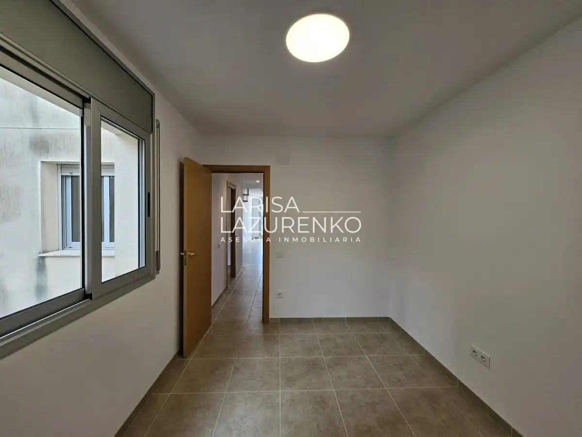 Dúplex en venta en L'Aldea con Terraza y Balcón