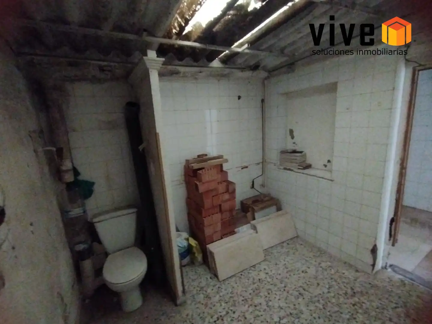 Casa adosada en venta en Bormujos