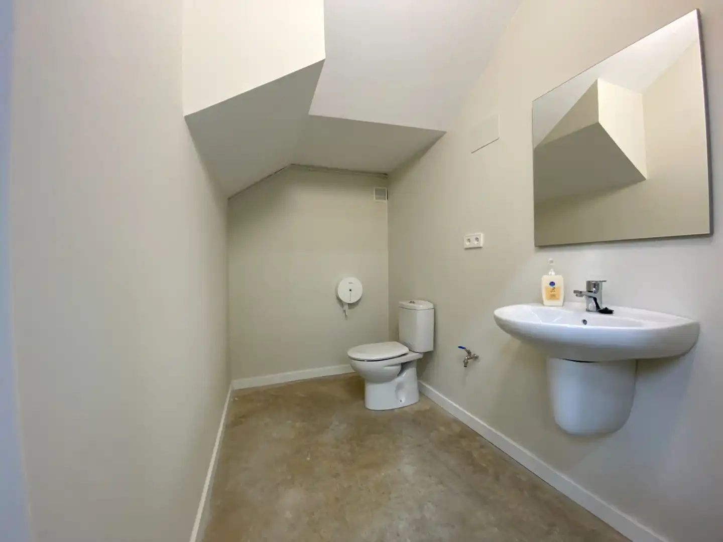 Baño de Local de alquiler en Ponent