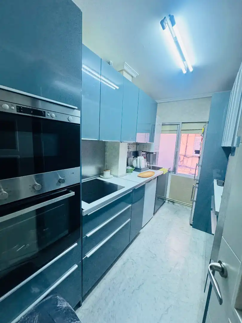 Cocina de Piso en venta en Valladolid con Calefacción, Parquet y Amueblado