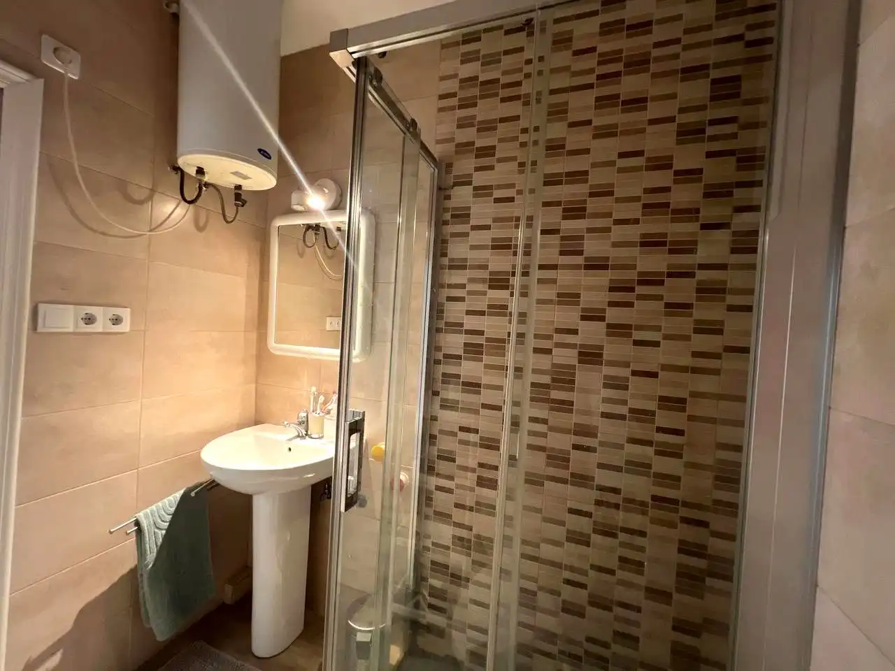 Flat for rent in Segre, El Plantinar – Avda. La Paz - El Juncal