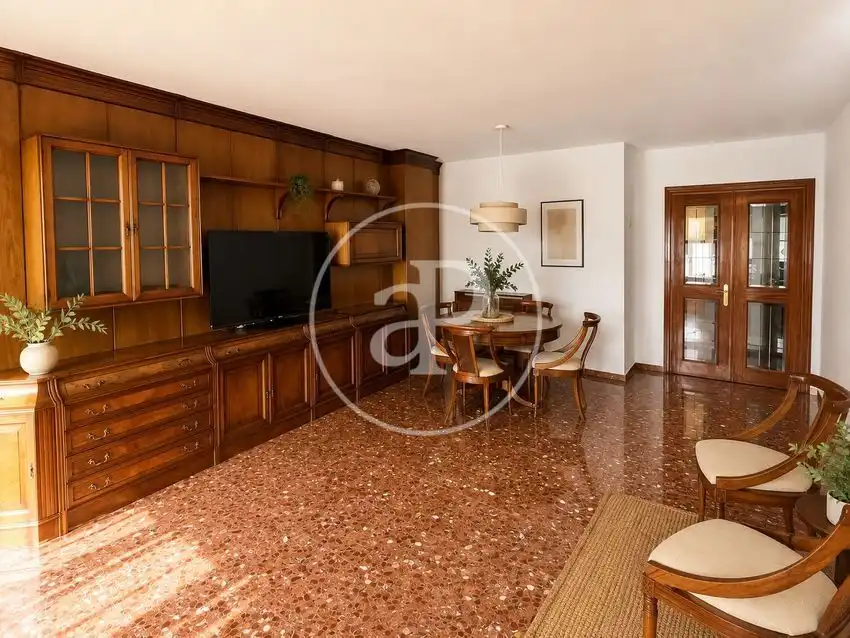 Flat for rent in Arrancapins