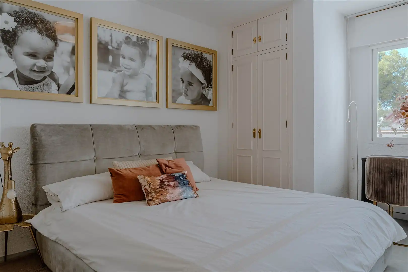 Dormitori de Apartament en venda en Estepona