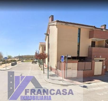 Vista exterior de Casa o chalet en venta en Marchamalo