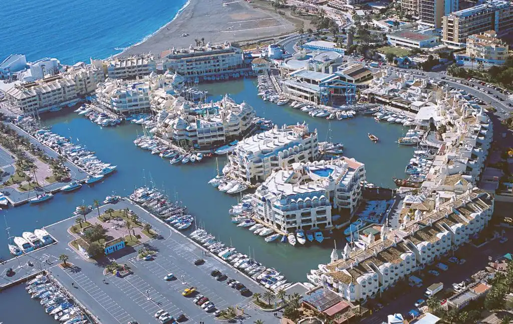 Exterior view of Duplexes for sale in Benalmádena  with Air Conditioner, Heating and Terrace
