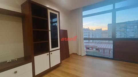 Foto 4 de Pis de lloguer a A Ponte, Ourense