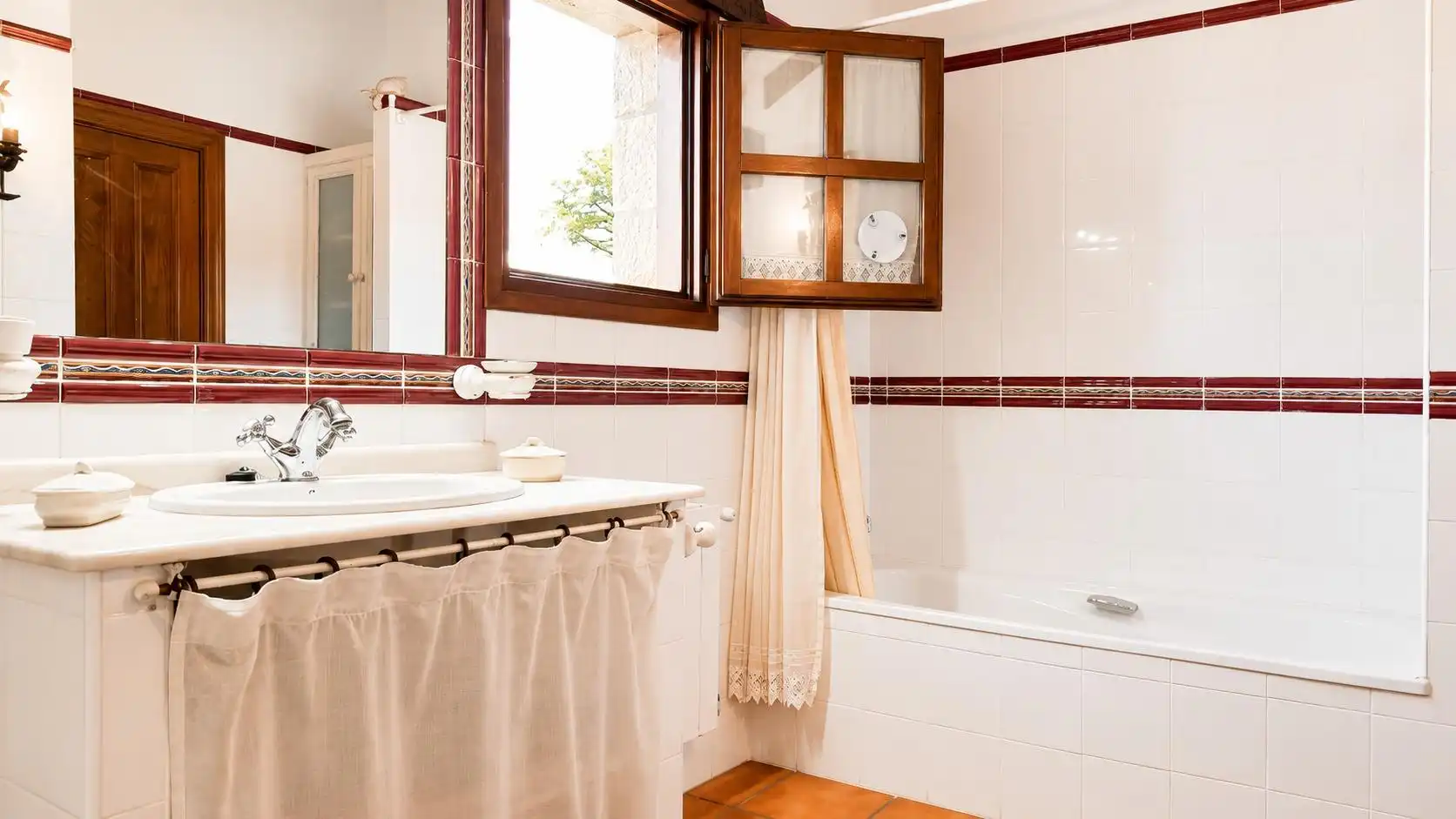 Baño de Casa o chalet en venta en Ruiloba con Calefacción, Jardín privado y Terraza
