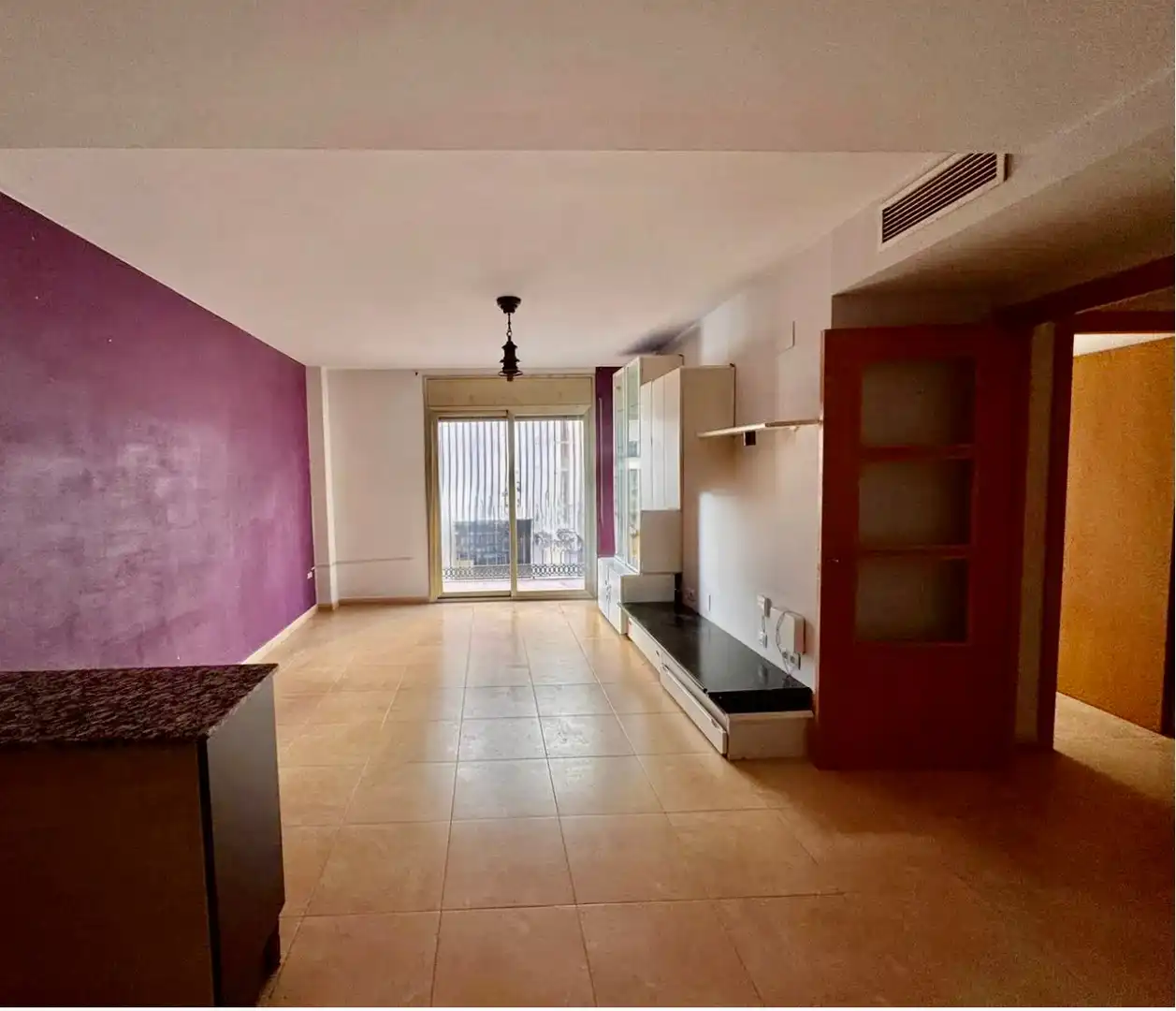 Vista exterior de Piso en venta en Torredembarra con Aire acondicionado y Balcón