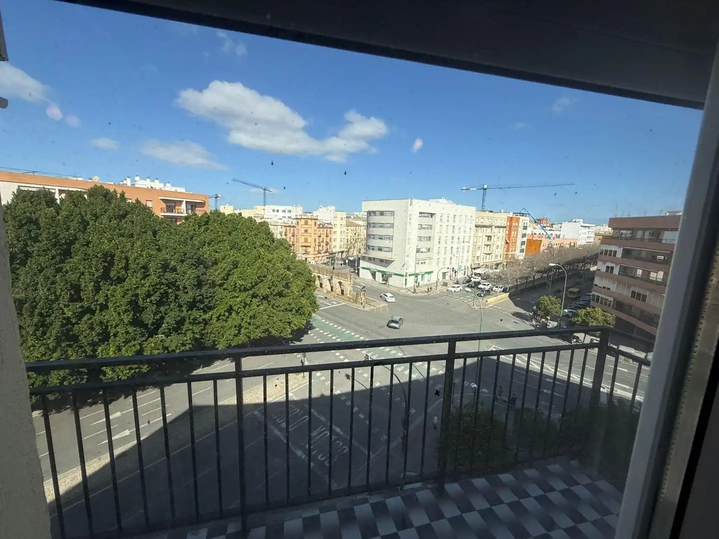 Exterior view of Flat for sale in Sevilla  with Balcony