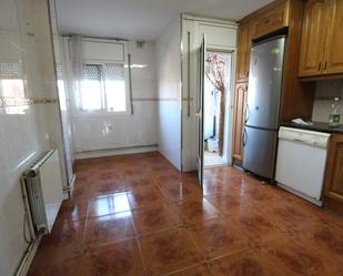 Cuina de Pis en venda en Mollet del Vallès amb Aire condicionat, Calefacció i Terrassa
