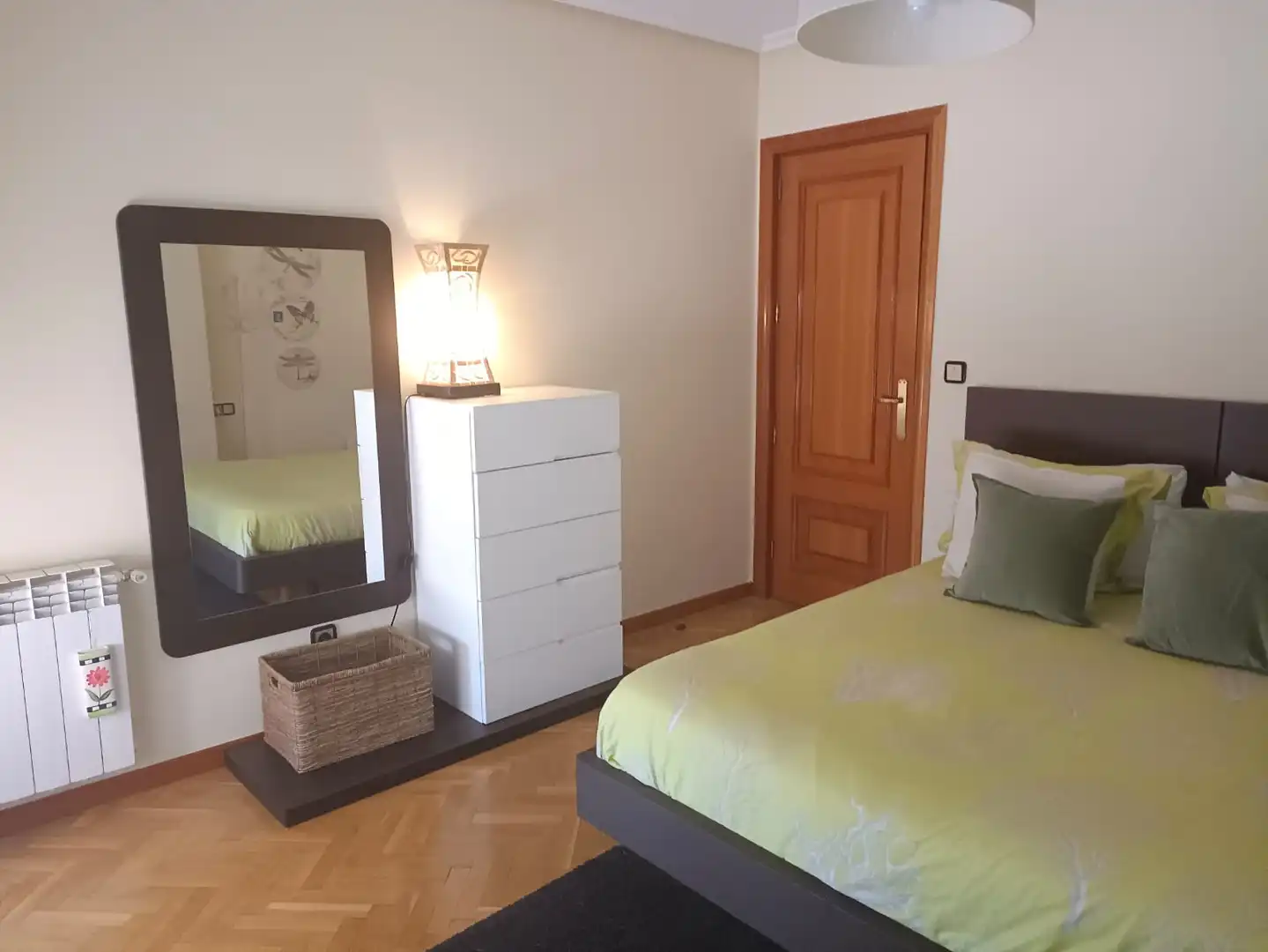 Bedroom of Detached homes for sale in Olmedo  with Heating, Private garden and Parquet flooring