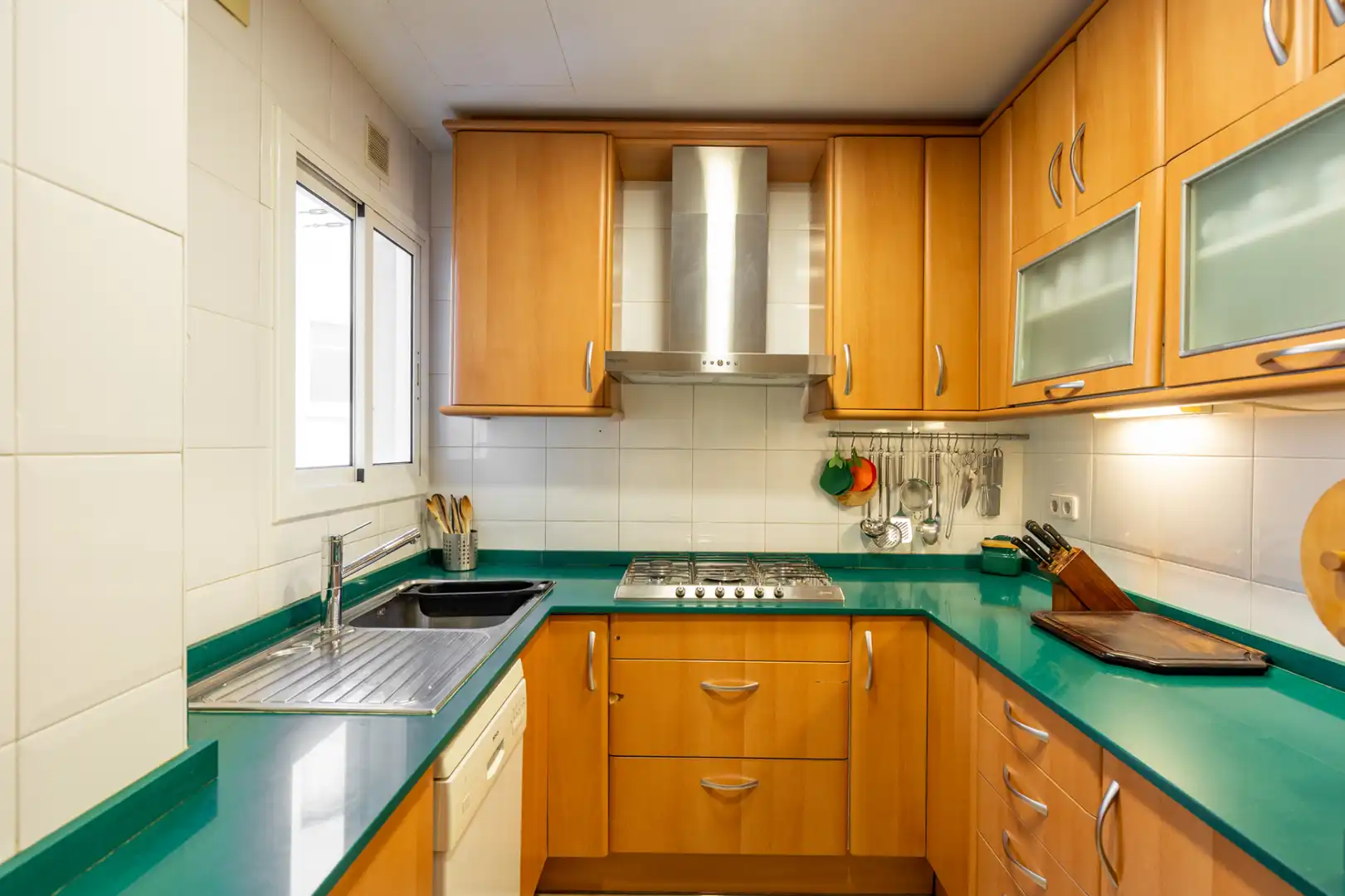 Kitchen of Flat for sale in Barcelona  with Heating, Parquet flooring and Furnished